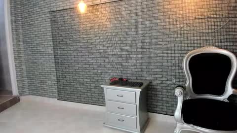 Snapshot of hillary_bigbutt chatting on March 14, 2026, 1:23 am Hillary online show from March 14, 2026, 1:23 am