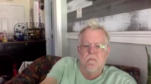 TwoDaddies online show from May 10, 2026, 4:01 pm