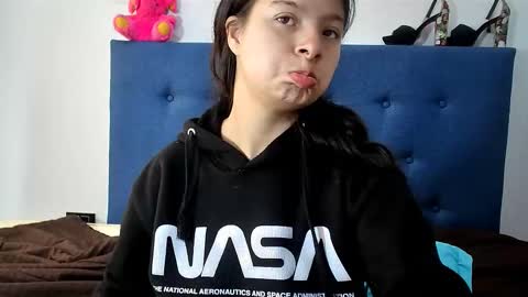 Snapshot of himawary_soin5 chatting on March 6, 2026, 1:29 pm himawary_soin5 online show from March 6, 2026, 1:29 pm