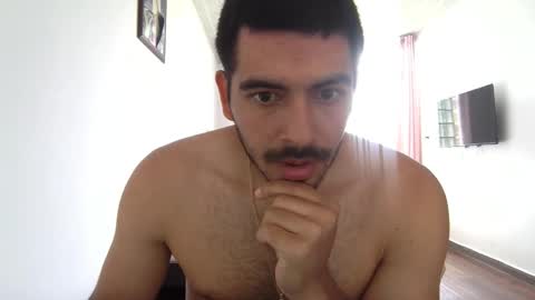 Hi moreno online show from November 12, 2025, 2:50 pm