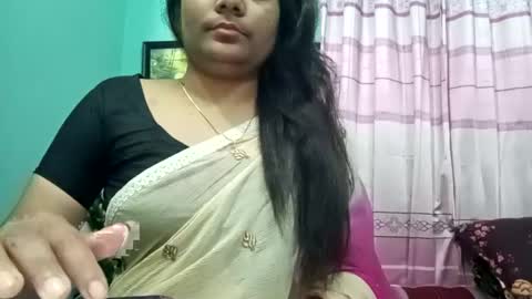 himuhimu22 online show from January 23, 2025, 1:41 am