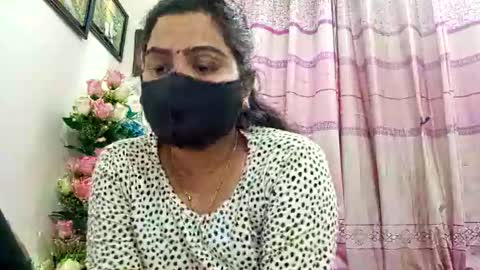 himuhimu22 online show from February 27, 2025, 3:59 pm