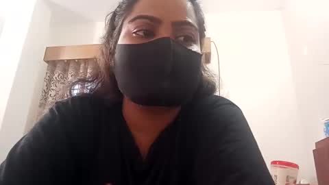 himuhimu22 online show from September 29, 2025, 1:22 am