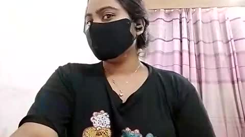 himuhimu22 online show from December 19, 2025, 3:52 pm