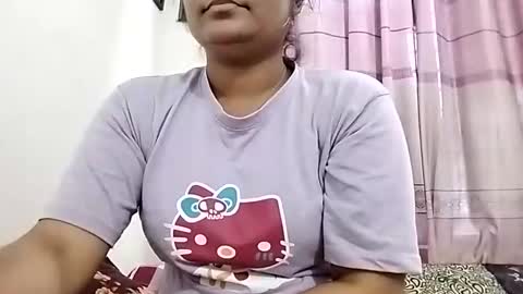 Snapshot of himuhimu22 chatting on February 10, 2026, 9:57 am himuhimu22 online show from February 10, 2026, 9:57 am