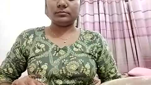 Snapshot of himuhimu22 chatting on February 24, 2026, 3:21 pm himuhimu22 online show from February 24, 2026, 3:21 pm