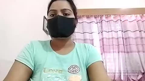 himuhimu22 online show from May 3, 2026, 6:52 am