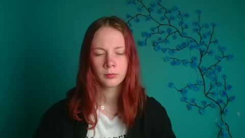 Hinata online show from April 4, 2026, 5:06 am