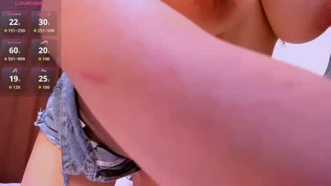 Sexy Hina online show from June 4, 2026, 6:08 am