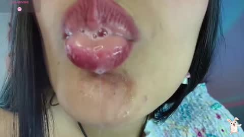 hinata online show from October 22, 2025, 8:52 pm