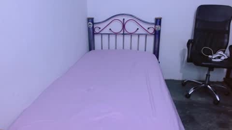 Snapshot of hinata_9 chatting on September 30, 2025, 11:48 am 0600AM-1100AM - online show from September 30, 2025, 11:48 am