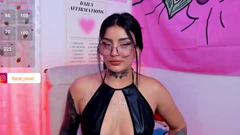  Karol  Independent Model online show from March 8, 2025, 11:39 pm