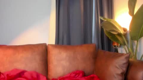 Hinnata online show from October 2, 2025, 3:19 pm