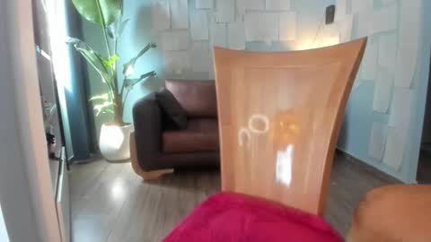 Hinnata online show from February 4, 2026, 7:09 pm