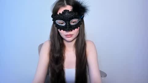 hioca online show from March 12, 2026, 4:07 am