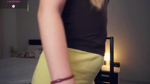 Leya Day Mary Night   PvT Open online show from October 8, 2025, 8:06 pm