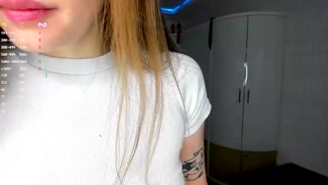 Snapshot of hip_hop_baby chatting on February 17, 2026, 7:49 am Leya Day Mary Night PvT Open online show from February 17, 2026, 7:49 am