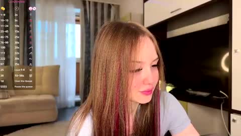 Snapshot of hip_hop_baby chatting on March 22, 2026, 5:44 am Leya Day Mary Night PvT Open online show from March 22, 2026, 5:44 am