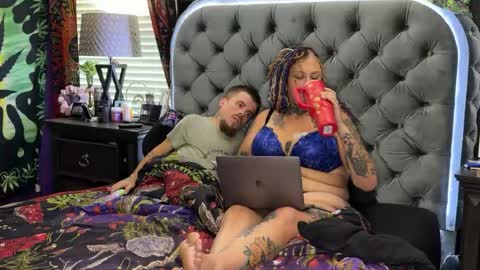 hippiebayoubeauty online show from July 2, 2026, 10:38 pm