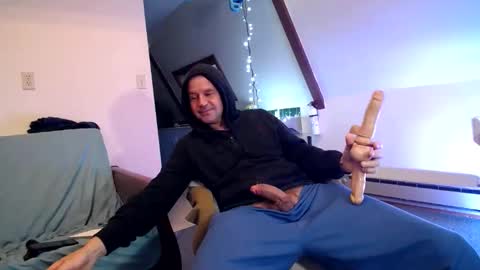 Snapshot of hippiezen chatting on February 25, 2025, 4:31 pm Hippie Jijm online show from February 25, 2025, 4:31 pm