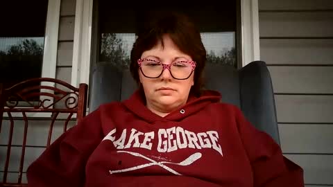 Bella online show from March 8, 2025, 8:46 pm