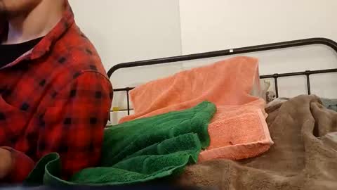 Hipulse online show from November 17, 2025, 3:29 pm