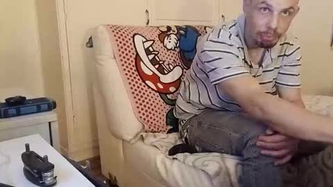 Hipulse online show from April 9, 2026, 1:38 pm