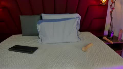 Snapshot of hisoka_0 chatting on September 19, 2025, 5:46 pm Hisoka online show from September 19, 2025, 5:46 pm