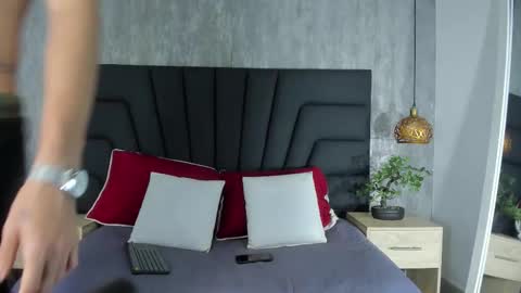 Snapshot of hisoka_0 chatting on October 24, 2025, 2:30 am Hisoka online show from October 24, 2025, 2:30 am