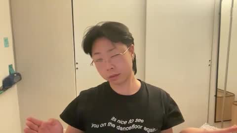 Snapshot of hisweetboy chatting on February 13, 2026, 4:08 am asian twink pdo you think im cute do you want to see my body online show from February 13, 2026, 4:08 am