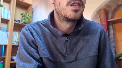 hitmenoww online show from November 13, 2025, 7:40 am