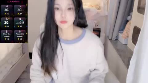 hkchengcheng online show from February 2, 2026, 7:29 am