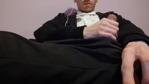Hocthus -  online show from February 8, 2025, 2:49 pm