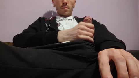Hocthus -  online show from March 9, 2025, 3:43 am
