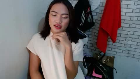 Snapshot of hoelyixia chatting on January 7, 2026, 11:56 am Ixia3 online show from January 7, 2026, 11:56 am