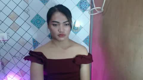 Snapshot of hoelyixia chatting on February 21, 2026, 6:47 am Ixia3 online show from February 21, 2026, 6:47 am