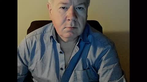 Snapshot of holgerhb53 chatting on December 22, 2024, 3:11 pm Holger online show from December 22, 2024, 3:11 pm