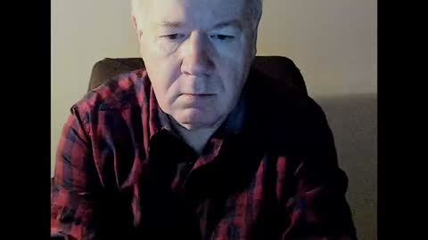 Snapshot of holgerhb53 chatting on December 30, 2024, 8:32 am Holger online show from December 30, 2024, 8:32 am