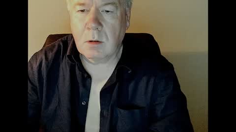 Snapshot of holgerhb53 chatting on January 18, 2025, 10:17 am Holger online show from January 18, 2025, 10:17 am