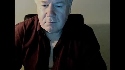 Snapshot of holgerhb53 chatting on February 4, 2025, 2:53 pm Holger online show from February 4, 2025, 2:53 pm