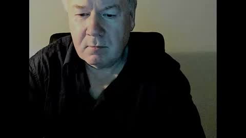 Snapshot of holgerhb53 chatting on February 26, 2025, 2:25 pm Holger online show from February 26, 2025, 2:25 pm