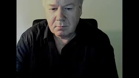 Snapshot of holgerhb53 chatting on February 27, 2025, 9:43 am Holger online show from February 27, 2025, 9:43 am