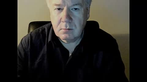 Snapshot of holgerhb53 chatting on March 1, 2025, 5:09 am Holger online show from March 1, 2025, 5:09 am