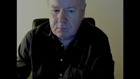 Snapshot of holgerhb53 chatting on September 8, 2025, 3:44 pm Holger online show from September 8, 2025, 3:44 pm