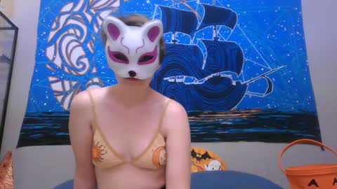 Snapshot of holiday_hoehoehoe chatting on September 21, 2025, 5:53 am holiday_hoehoehoe online show from September 21, 2025, 5:53 am