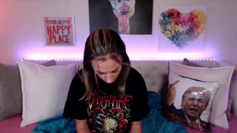 Holi Hurricane online show from February 27, 2025, 4:31 am