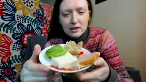 holistic_woman online show from July 21, 2026, 2:52 pm