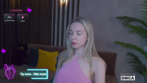 My social media links subscribe to support me  online show from March 4, 2025, 3:55 am