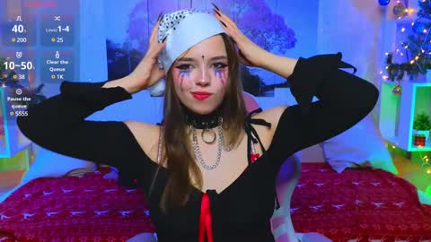 Snapshot of hollisbelch chatting on December 25, 2024, 5:26 pm Lux online show from December 25, 2024, 5:26 pm