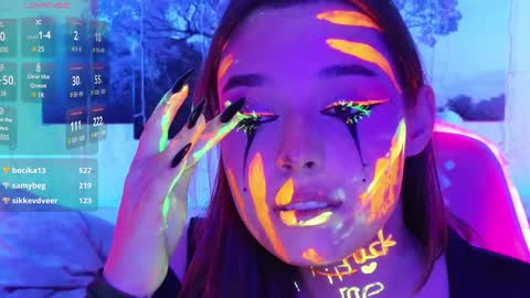 Snapshot of hollisbelch chatting on December 26, 2024, 8:21 pm Lux online show from December 26, 2024, 8:21 pm